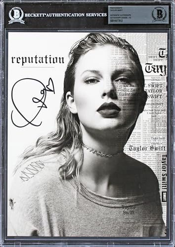 Taylor Swift Authentic Signed 8x10 Photo Auto Graded Gem Mint 10! BAS Slabbed
