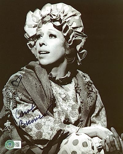 Carol Burnett Authentic Signed 8x10 Photo Autographed BAS #BJ67543
