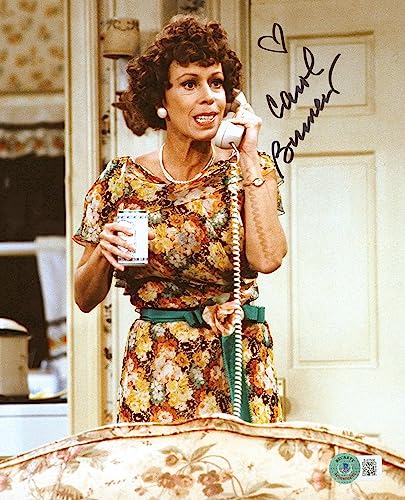 Carol Burnett Authentic Signed 8x10 Photo Autographed BAS #BJ67506