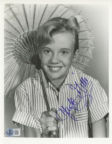 Hayley Mills That Darn Cat! Authentic Signed 8x10 Photo Autographed BAS #BN74512