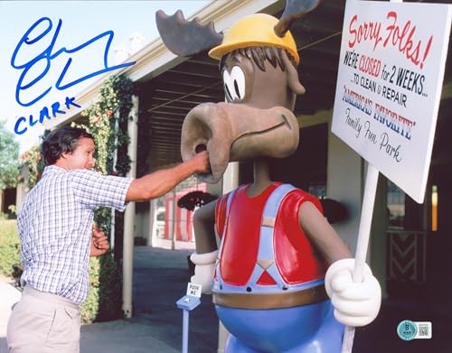 Chevy Chase National Lampoon's Vacation "Clark" Signed 11x14 Photo BAS #1W377537