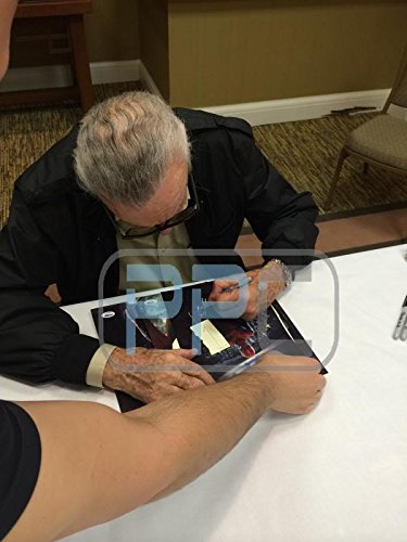 Stan Lee & Andrew Garfield Spider-Man Signed Authentic 8X10 Photo PSA #W80520