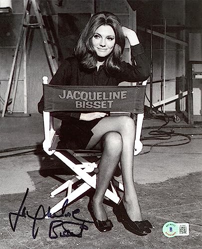 Jacqueline Bisset The Deep Signed 8x10 Black & White Photo BAS #BJ32667