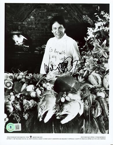 Wolfgang Puck Authentic Signed 8x10 Black & White Photo Autographed BAS #BL76464