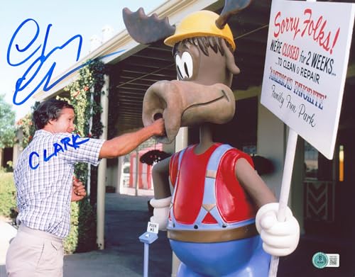 Chevy Chase National Lampoon's Vacation "Clark" Signed 11x14 Photo BAS #1W377539