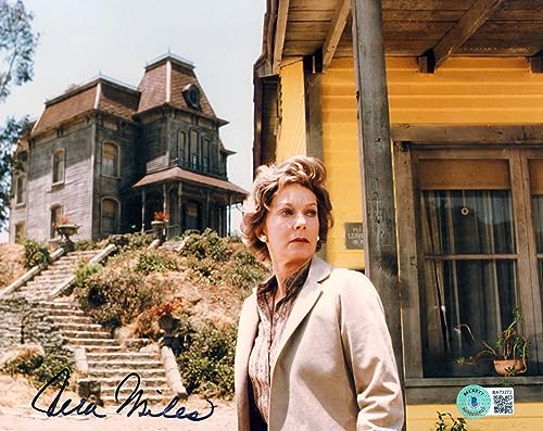 Vera Miles Psycho Authentic Signed 8x10 Photo Autographed BAS #BA73272