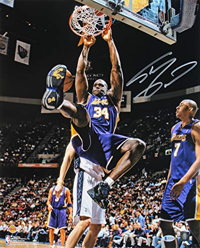 Lakers Shaquille O'Neal Signed 16x20 Vs. Nets Vertical Photo BAS Witnessed