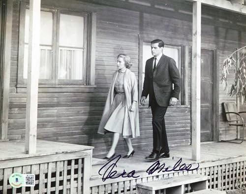 Vera Miles Psycho Authentic Signed 8x10 Photo Autographed BAS #BC13994