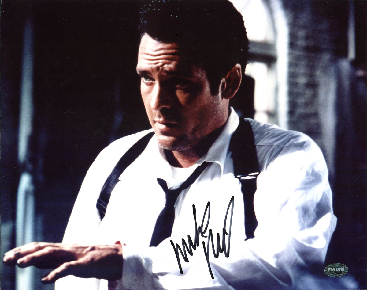 Michael Madsen Reservoir Dogs Authentic Signed 11X14 Photo PSA/DNA #J81355