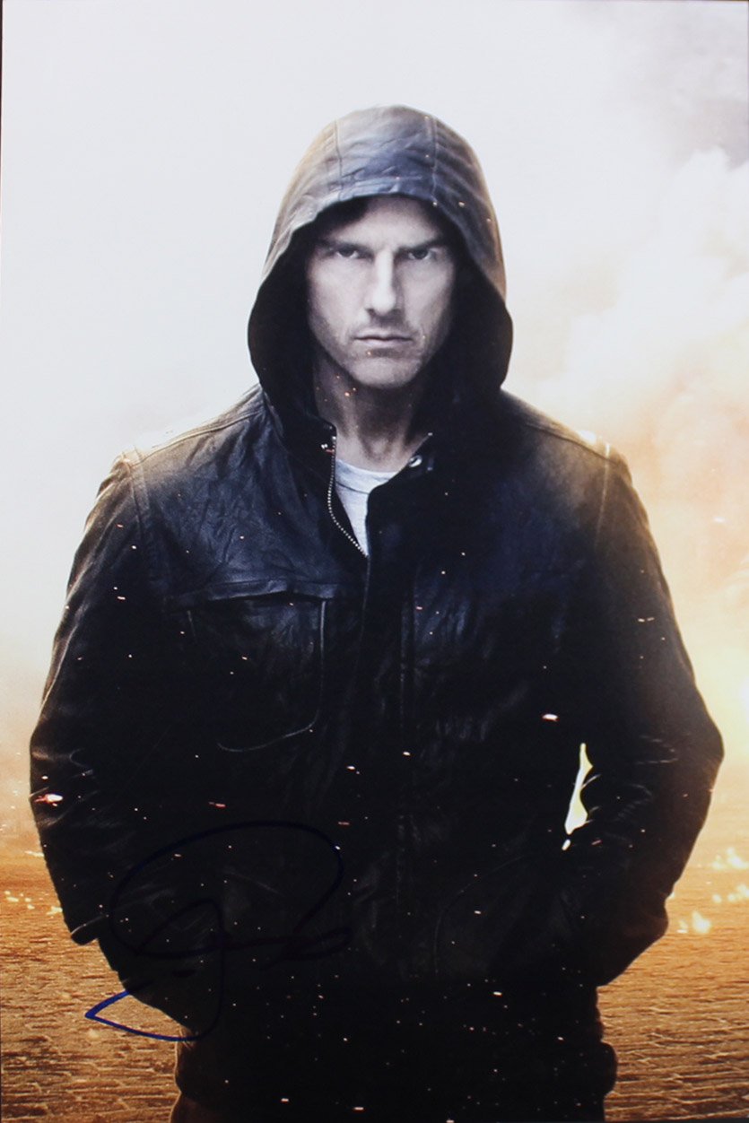 Tom Cruise Mission Impossible: Ghost Protocol Signed 12x18 Photo PSA/DNA #X12731