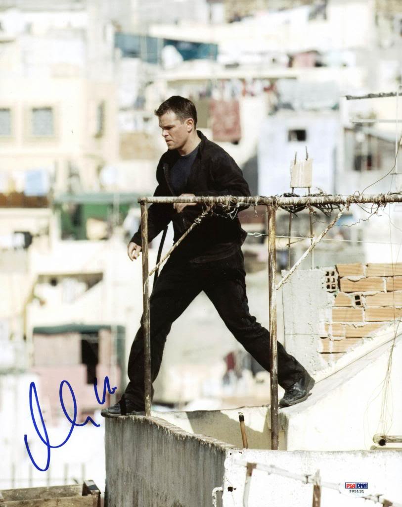 Matt Damon Bourne Identity Signed Authentic 11X14 Photo PSA/DNA #I85131