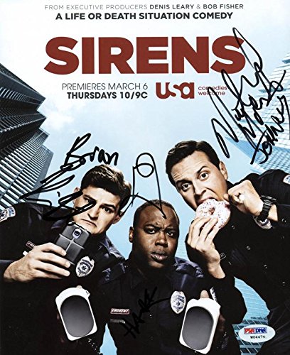 Sirens Cast (3) Mosley, Bigley & Daniels Signed Authentic 8X10 Photo PSA #W04474