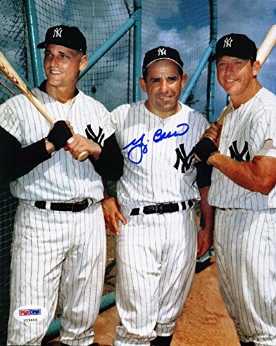 Yankees Yogi Berra Signed Authentic 8X10 Photo With Mantle & Maris PSA/DNA