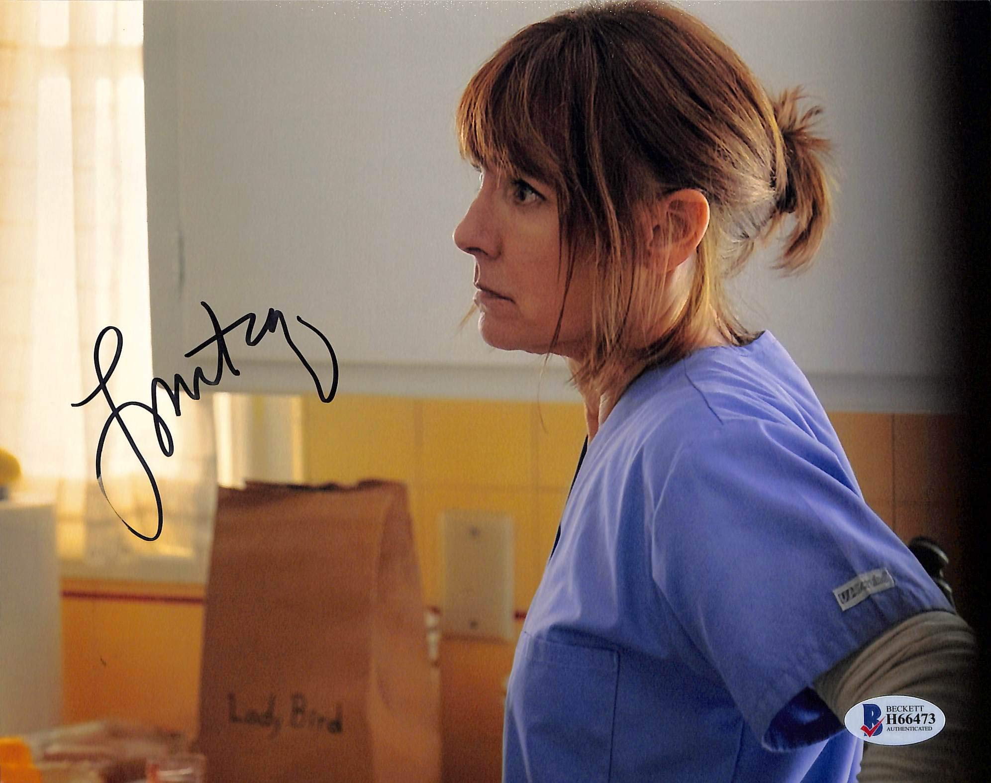Laurie Metcalf Lady Bird Authentic Signed 8x10 Photo Autographed BAS #H66473
