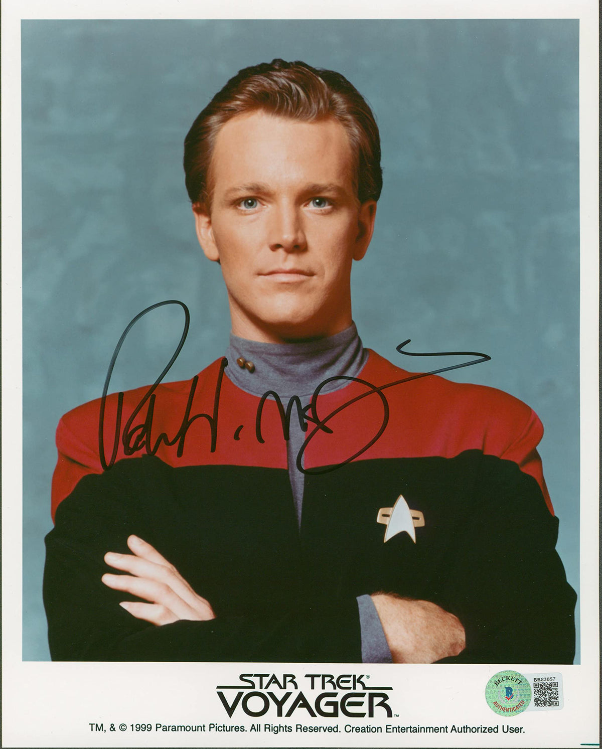 Robert Duncan McNeill Star Trek Voyager Authentic Signed 8x10 Photo BAS #BB83057