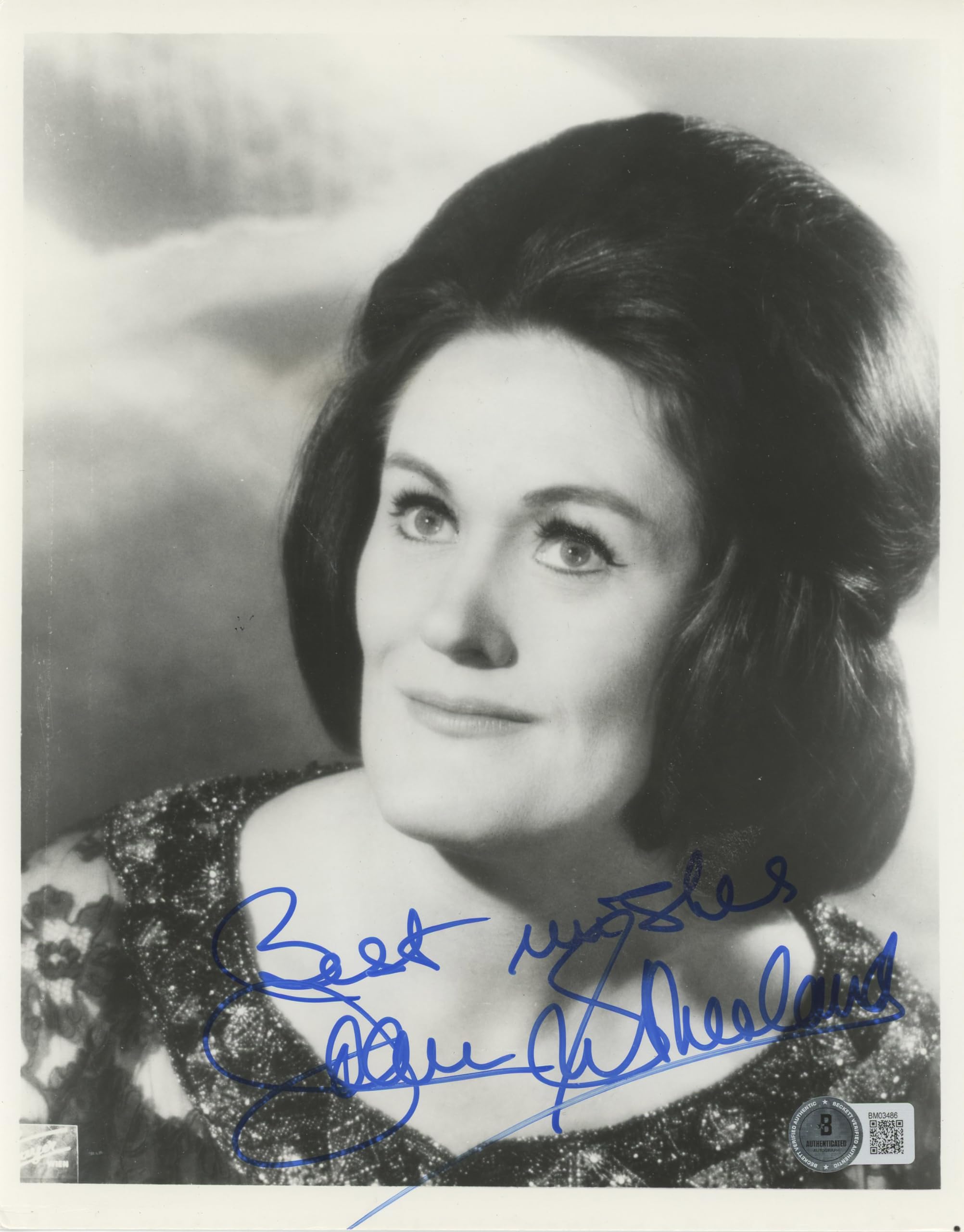 Joan Sutherland Spectre "Best Wishes" Authentic Signed 8x10 Photo BAS #BM03486