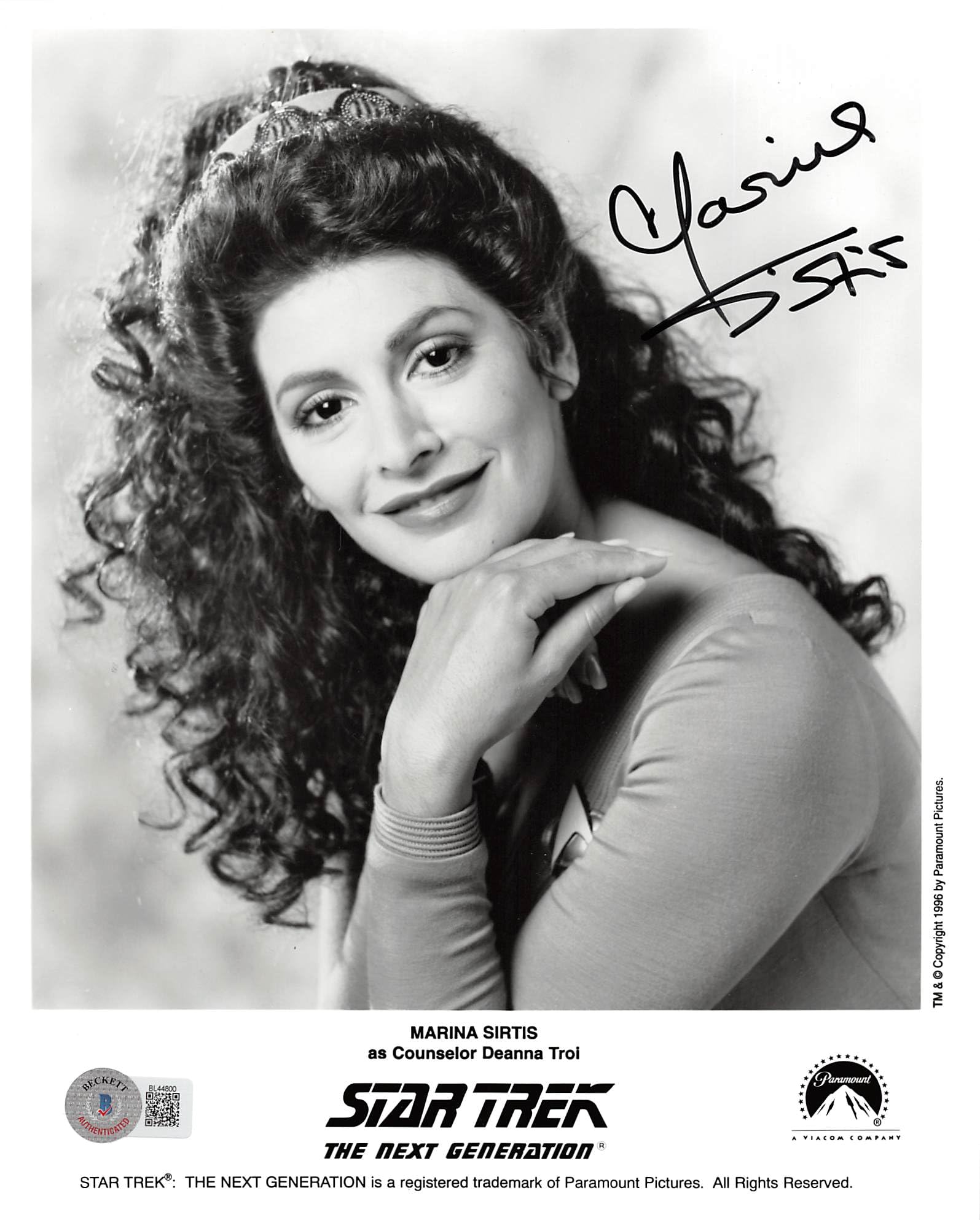 Marina Sirtis Star Trek Authentic Signed 8x10 Photo Autographed BAS #BL44800