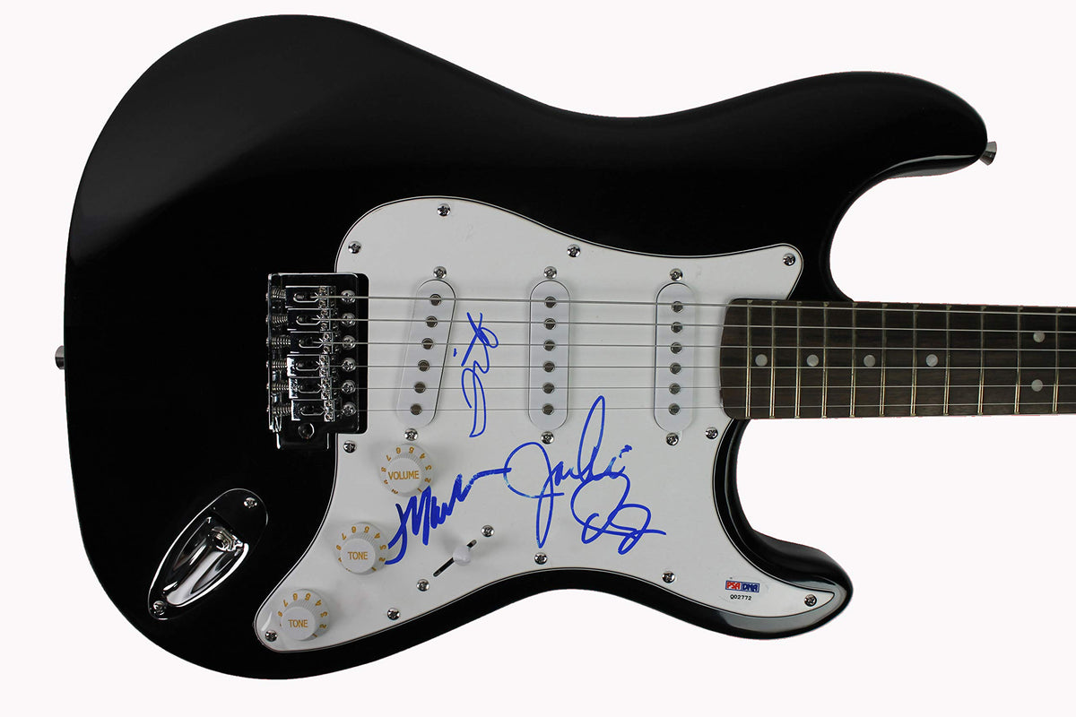 Jackson 5 (4) Tito , Jermaine , Marlon & Jackie Signed Guitar PSA/DNA #Q02772