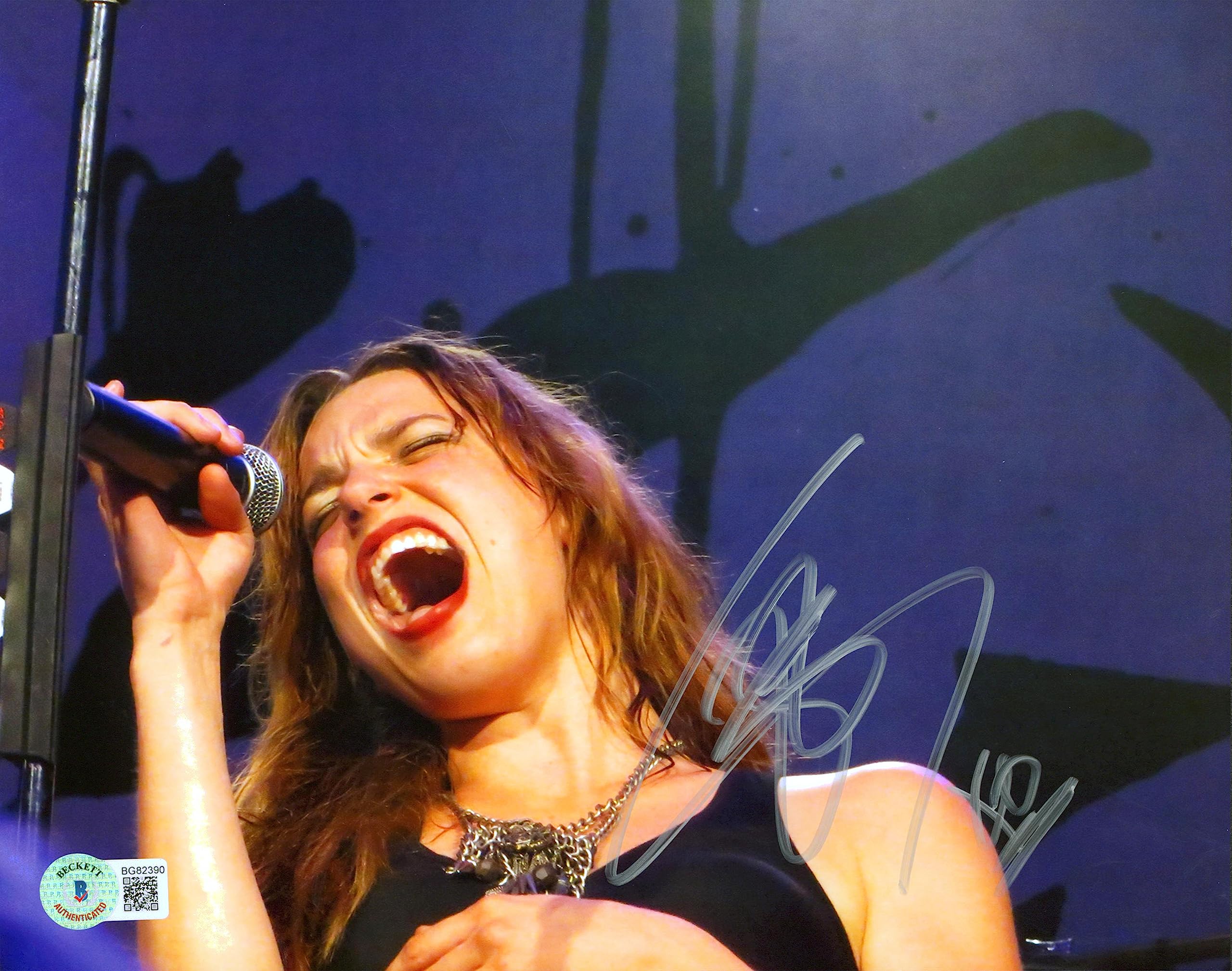 Lzzy Hale Halestorm Authentic Signed 8x10 Photo Autographed BAS #BG82390