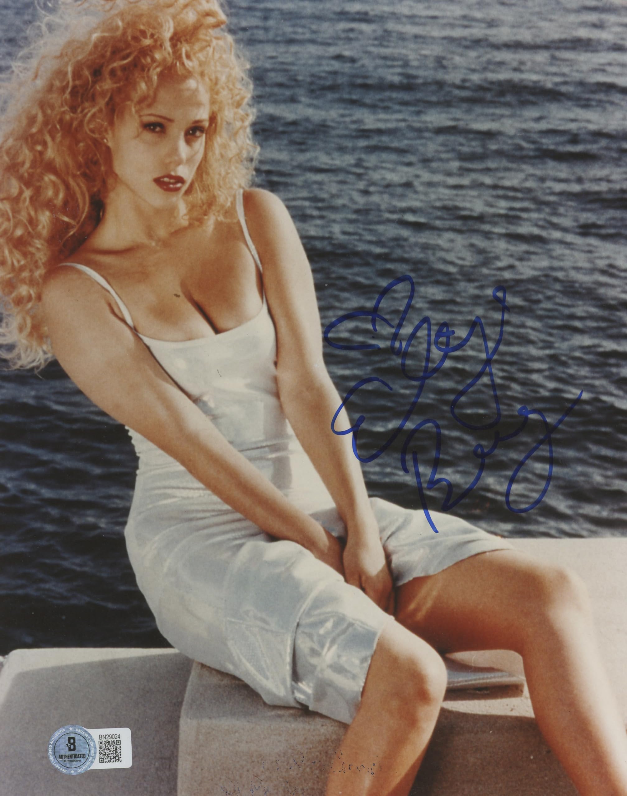 Elizabeth Berkley Showgirls Authentic Signed 8x10 Photo Autographed BAS #BN29024