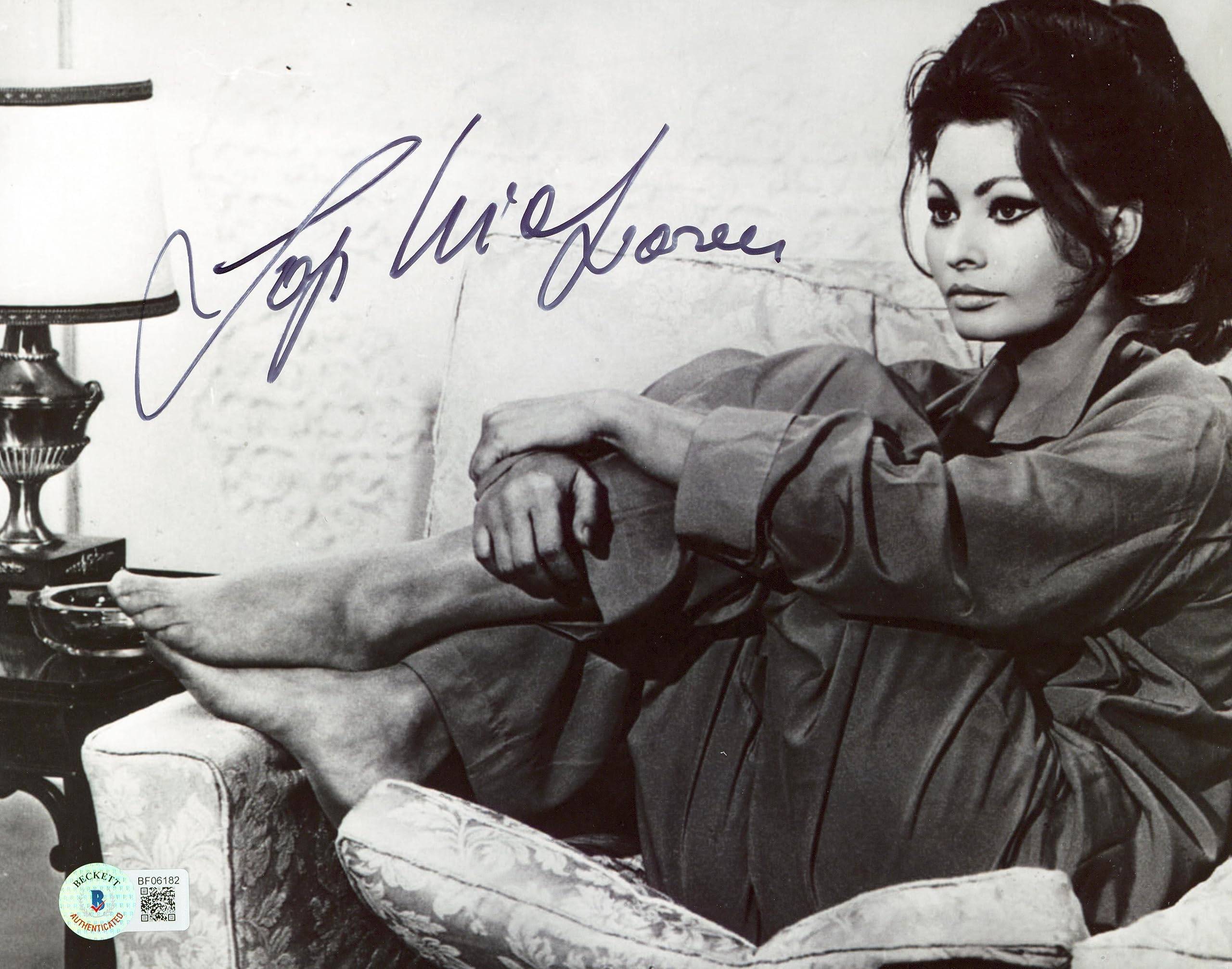 Sophia Loren A Countess From Hong Kong Authentic Signed 8x10 Photo BAS #BF06182
