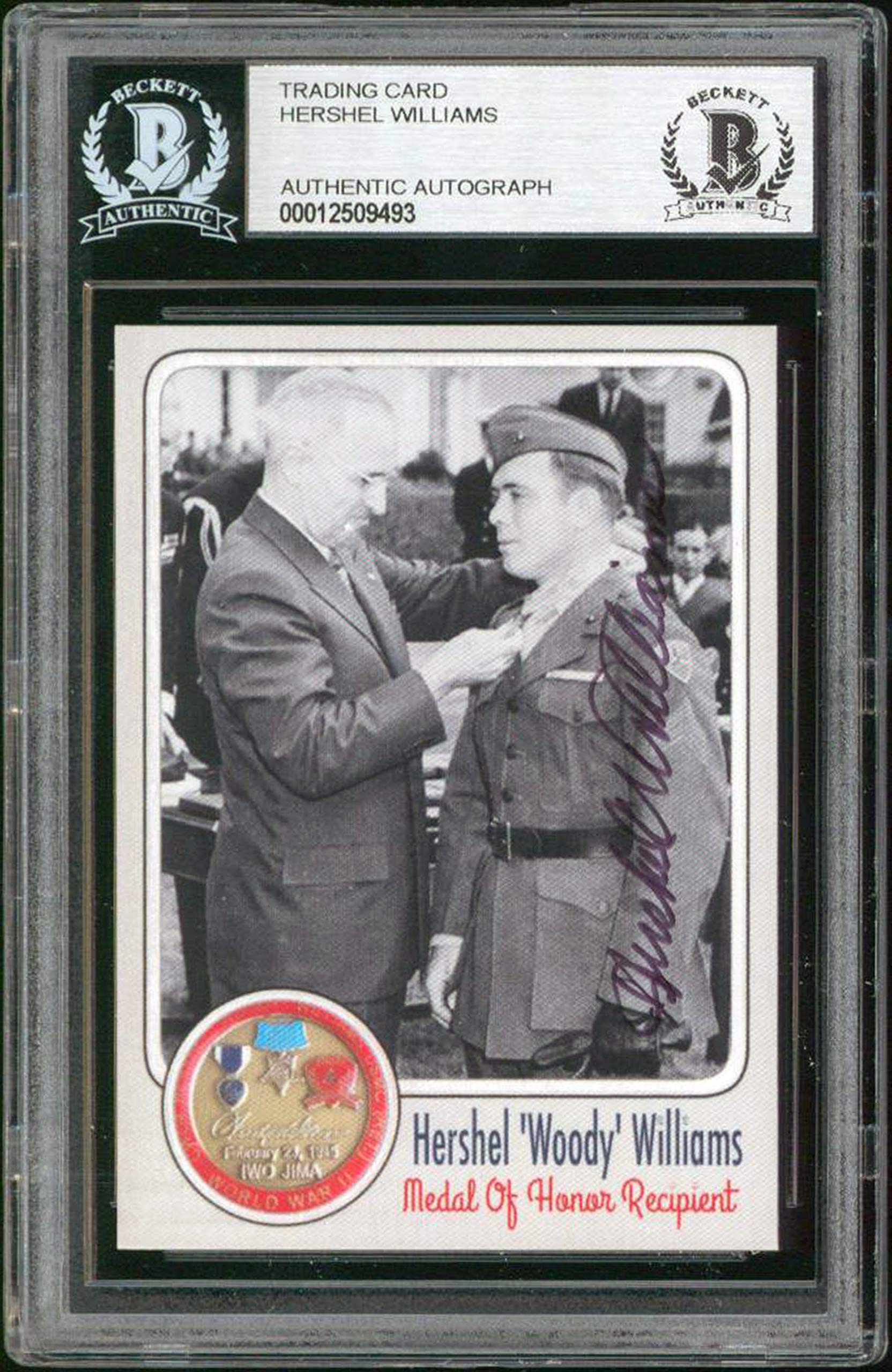 Hershel Williams Signed Metal Of Honor Recipient Trading Card BAS Slabbed