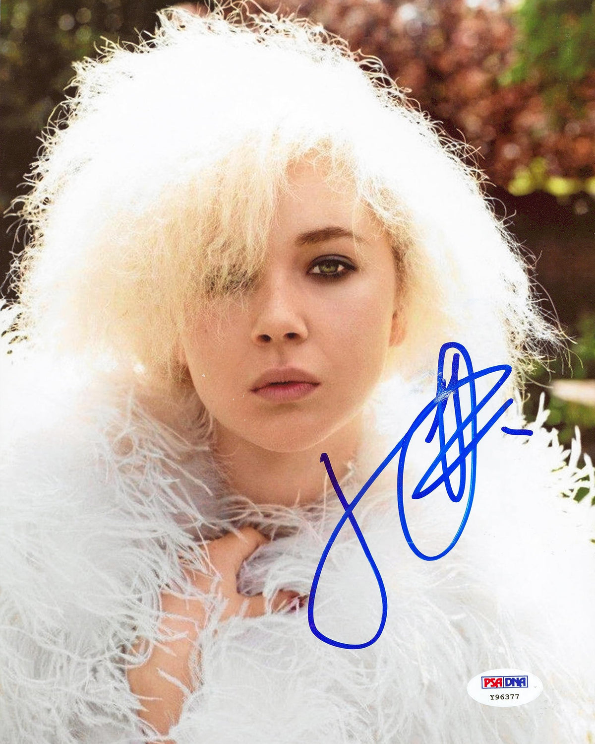 Juno Temple Atonement Authentic Signed 8x10 Photo Autographed PSA/DNA #Y96377