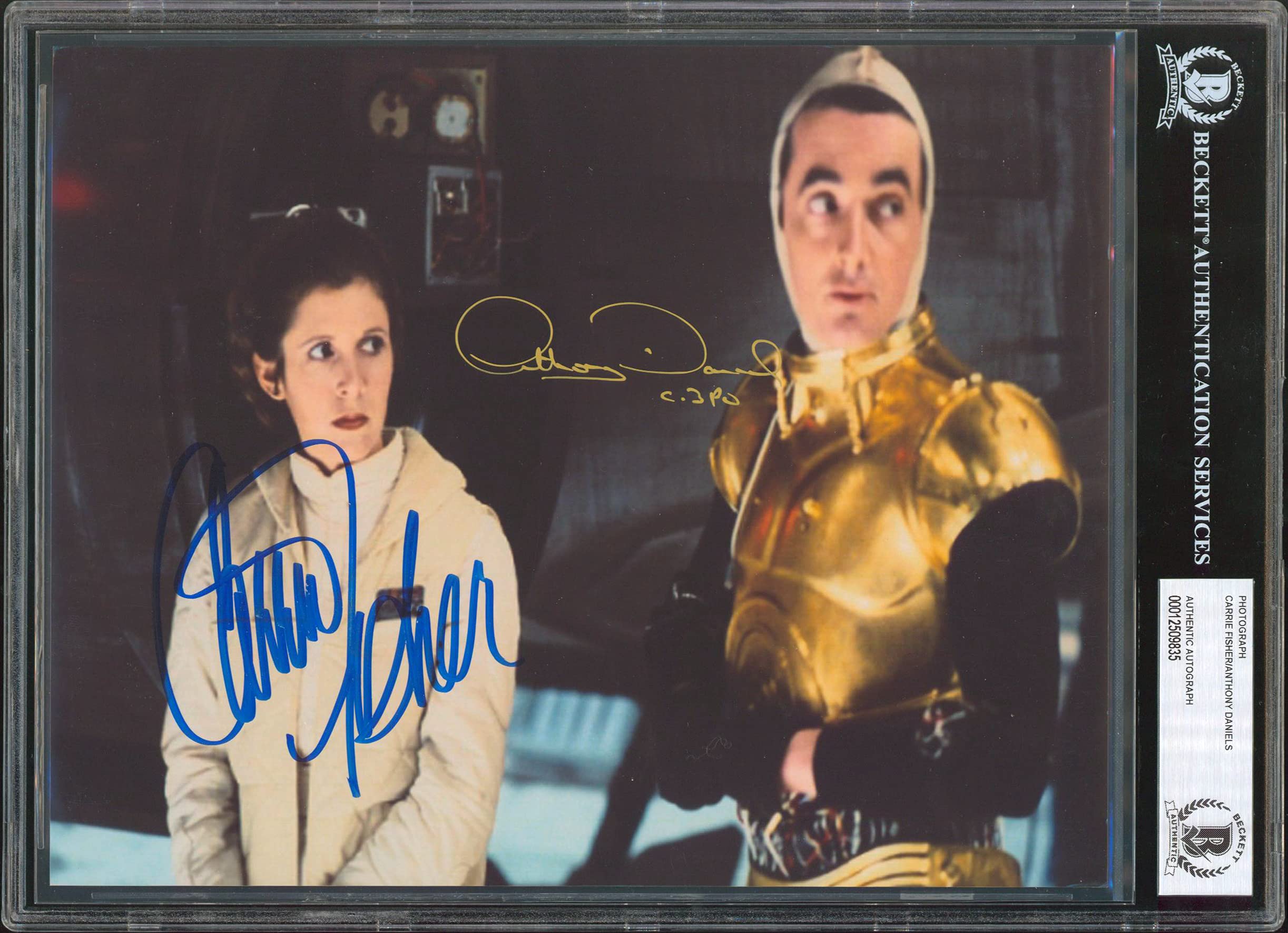 Carrie Fisher & Anthony Daniels Star Wars Authentic Signed 8x10 Photo BAS Slab