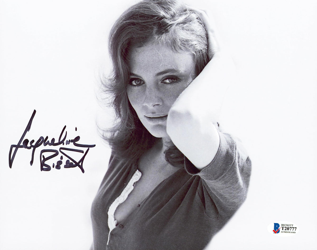 Jacqueline Bisset The Deep Signed 8x10 Black & White Sexy Photo BAS #T20777