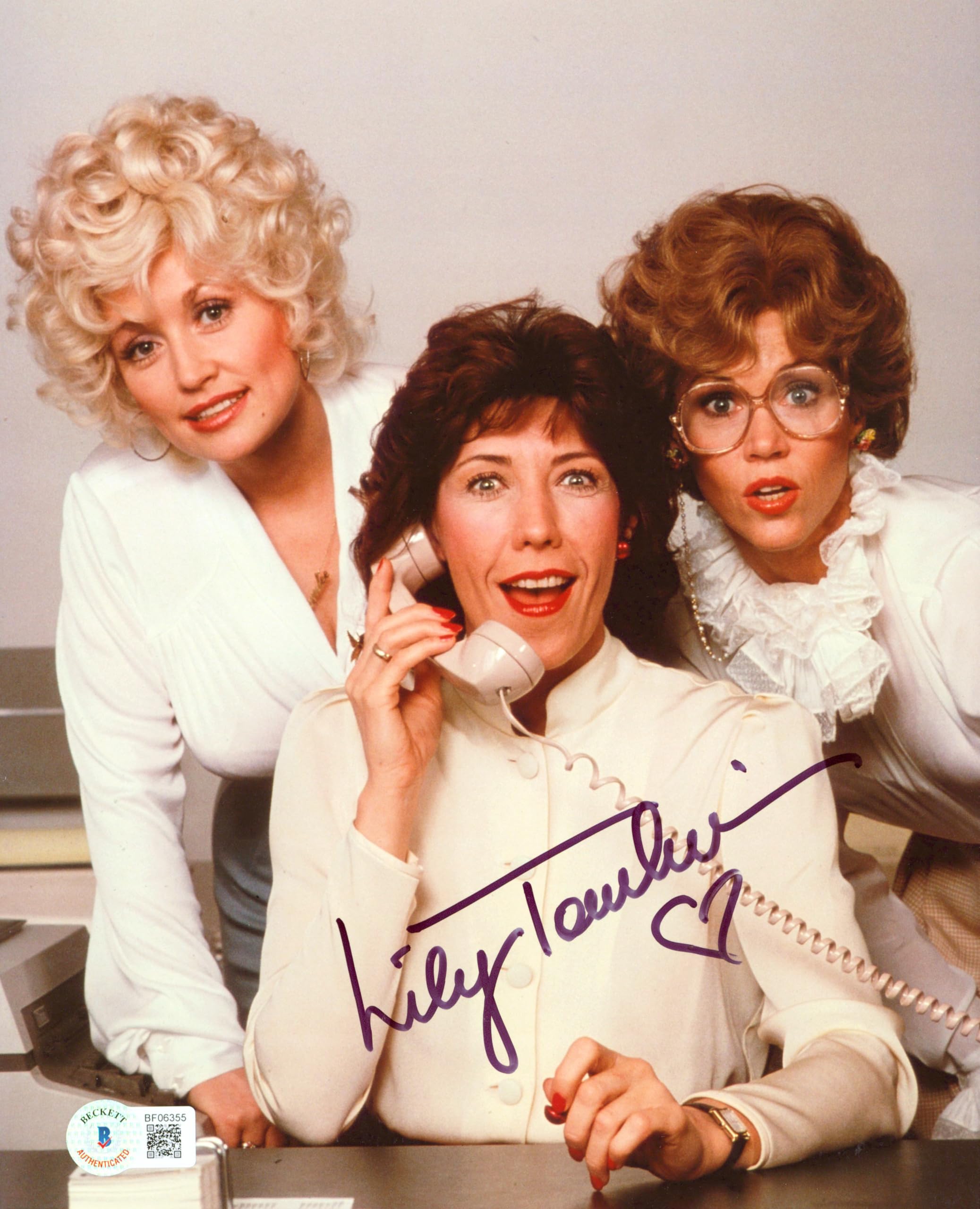 Lily Tomlin 9 to 5 Authentic Signed 8x10 Photo Autographed BAS #BF06355