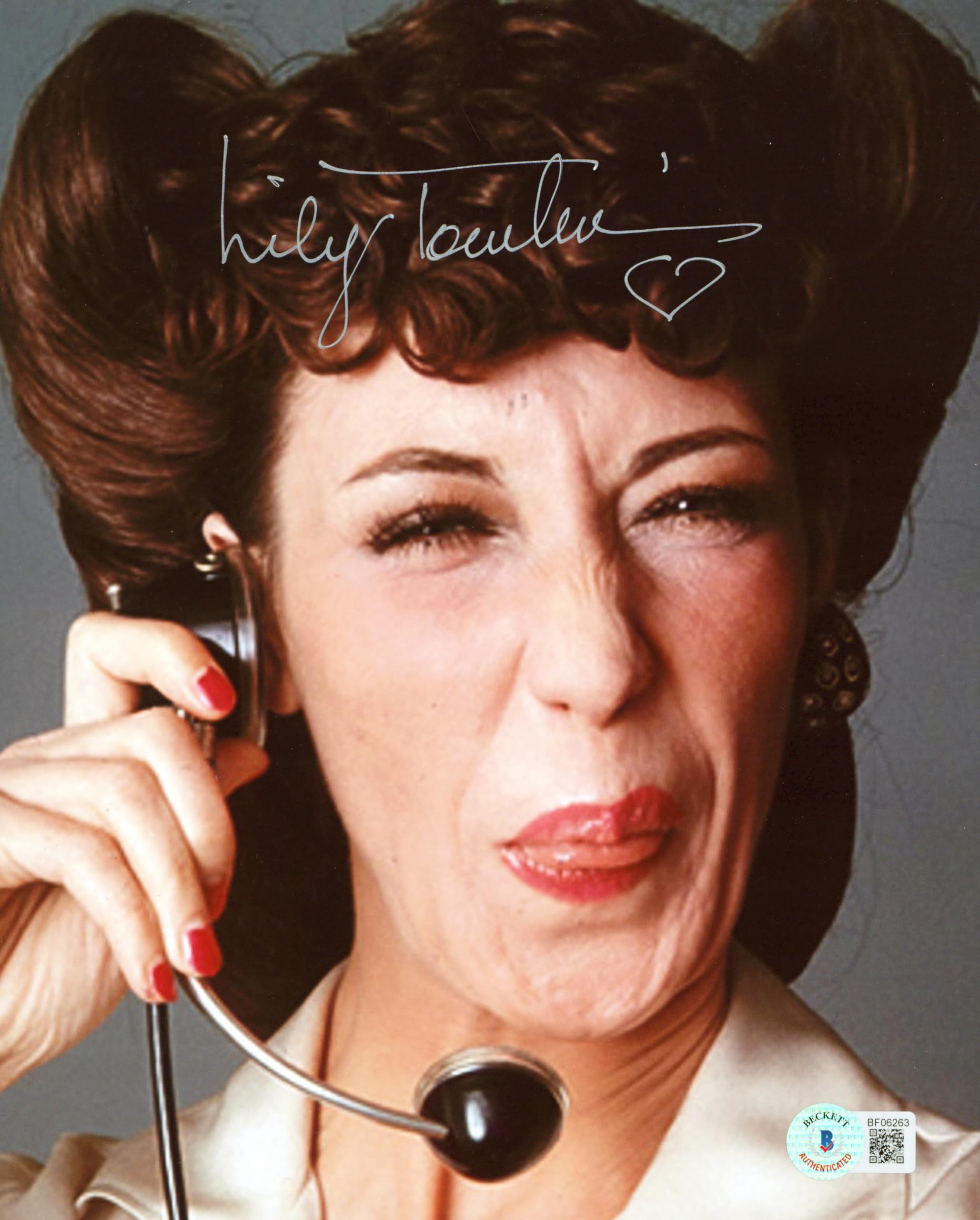 Lily Tomlin Rowan & Martin's Laugh-In Authentic Signed 8x10 Photo BAS #BF06263