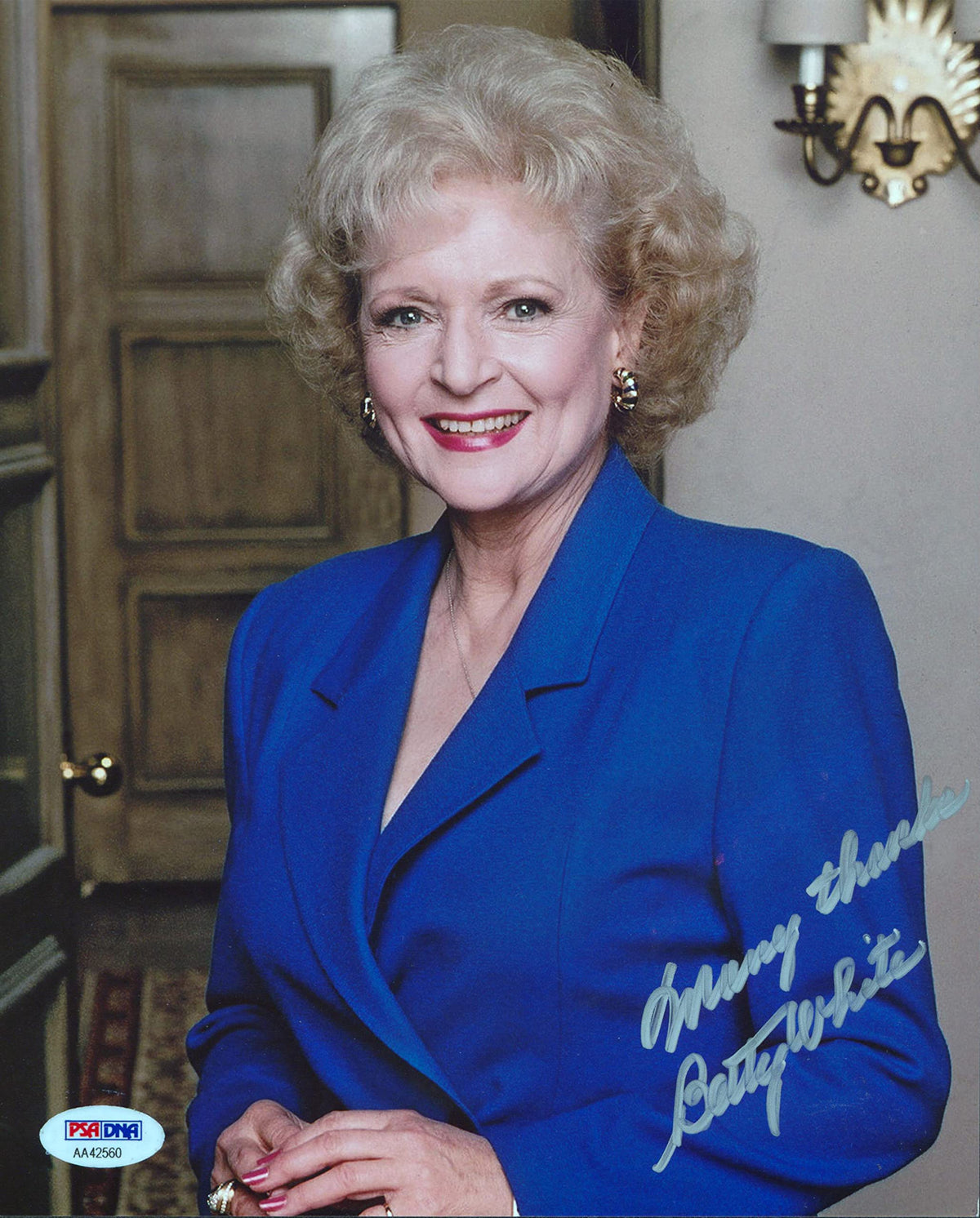 Betty White The Golden Girls "Many Thanks" Signed 8x10 Photo PSA/DNA #AA42560