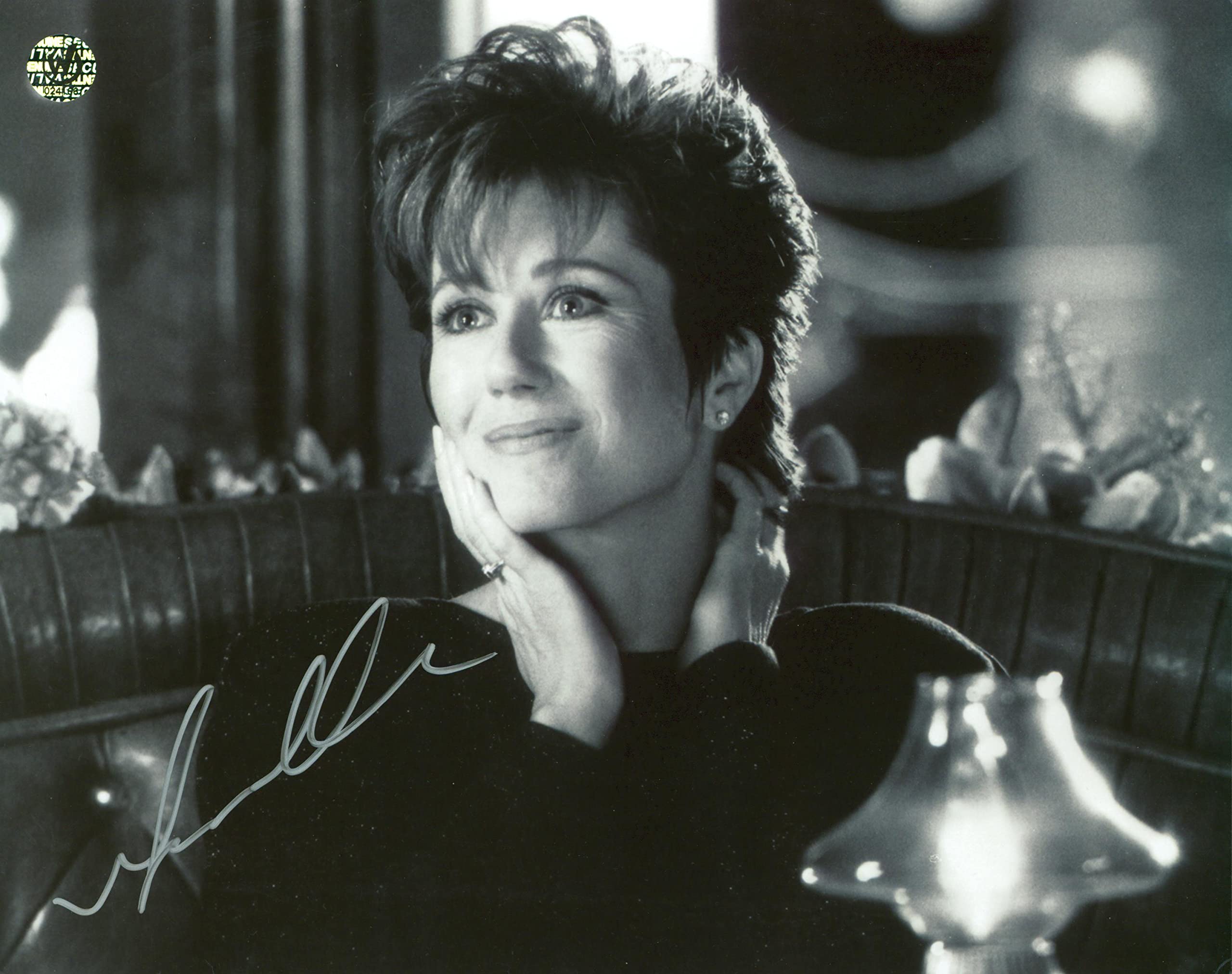 Mary McDonnell Passion Fish Authentic Signed 8x10 Photo Wizard World