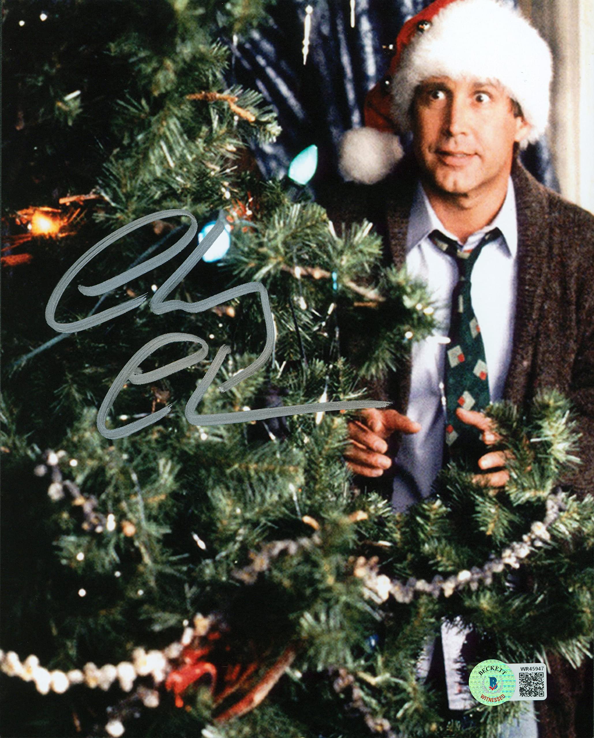 Chevy Chase Christmas Vacation Signed 8x10 Vertical Christmas Tree Photo BAS Wit