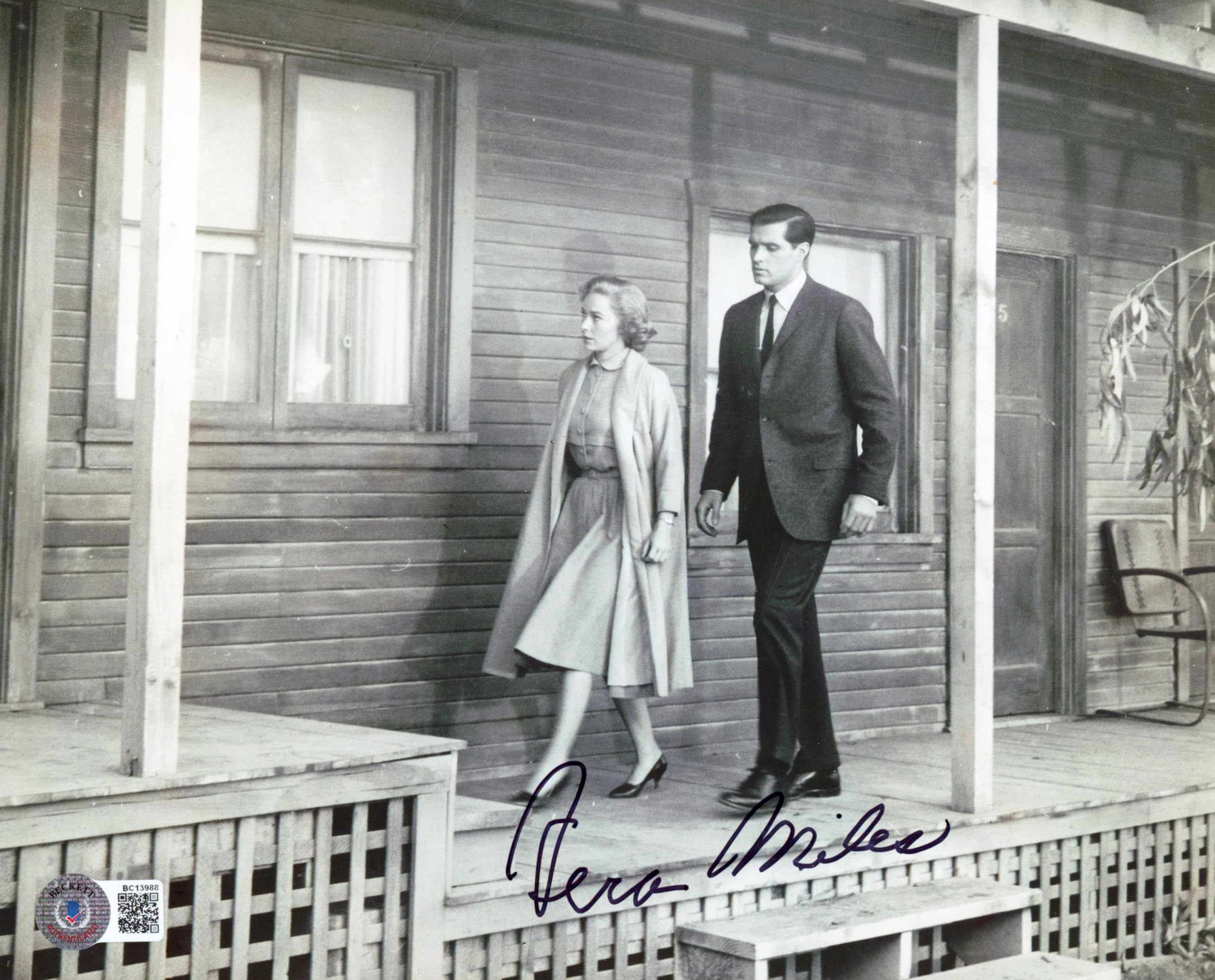 Vera Miles Psycho Authentic Signed 8x10 Photo Autographed BAS #BC13988