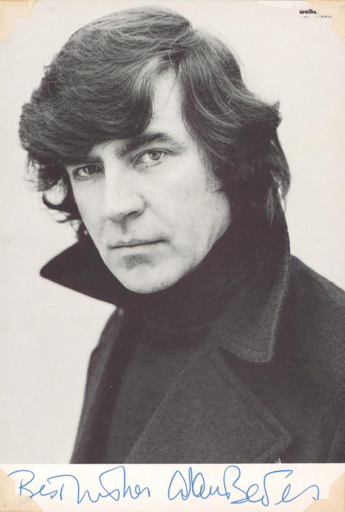 Alan Bates Gosford Park "Best Wishes" Signed 4x6 Photo Autographed BAS #BM38116