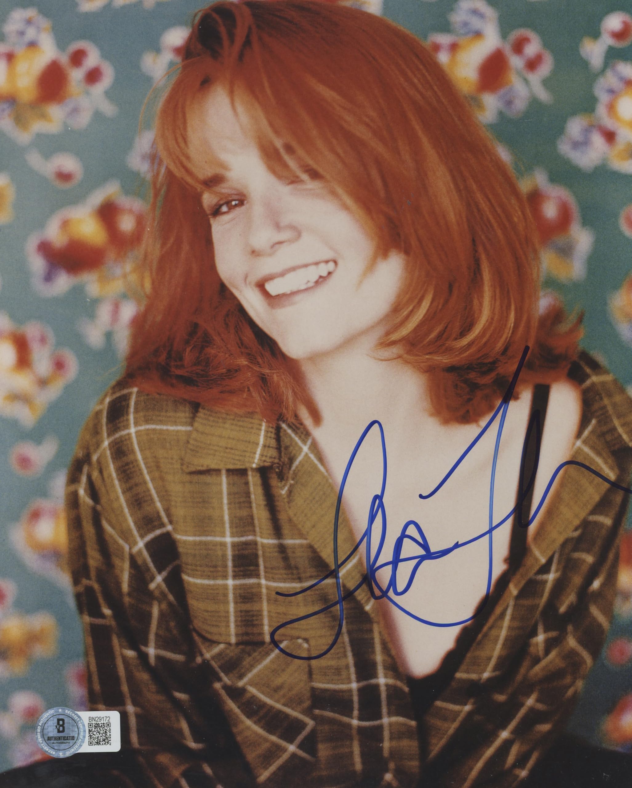 Lea Thompson Switched at Birth Authentic Signed 8x10 Photo BAS #BN29172