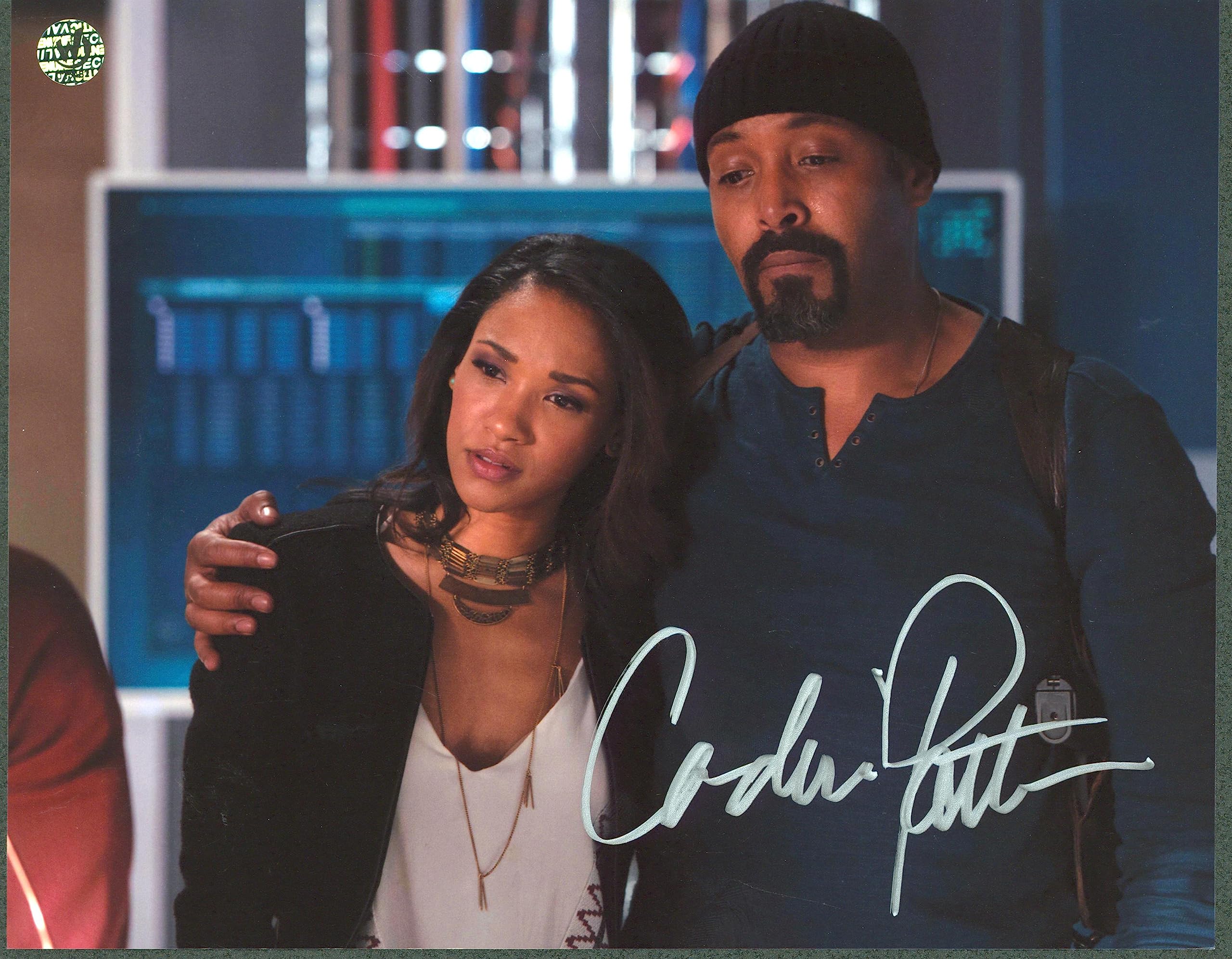 Candice Patton The Flash Authentic Signed 8x10 Photo Autographed Wizard World 4