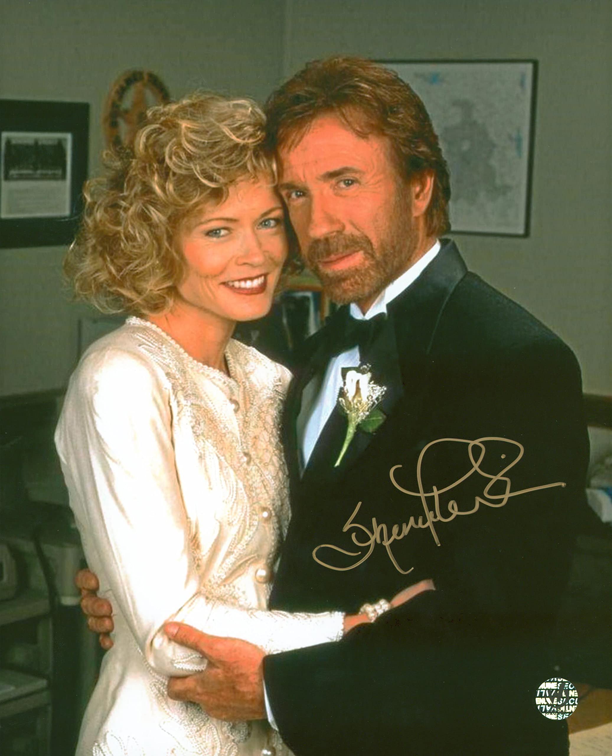 Sheree J. Wilson Walker, Texas Ranger Authentic Signed 8x10 Photo Wizard World 3