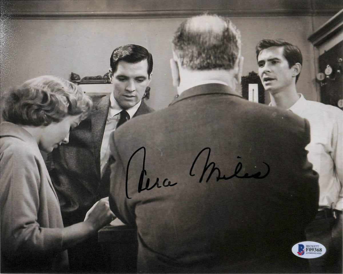 Vera Miles Psycho Authentic Signed 8x10 Photo Autographed BAS #F09368