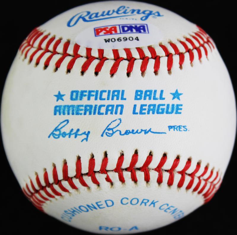 Yankees Joe Dimaggio Signed Authentic Oal Baseball Autographed PSA/DNA #W06904