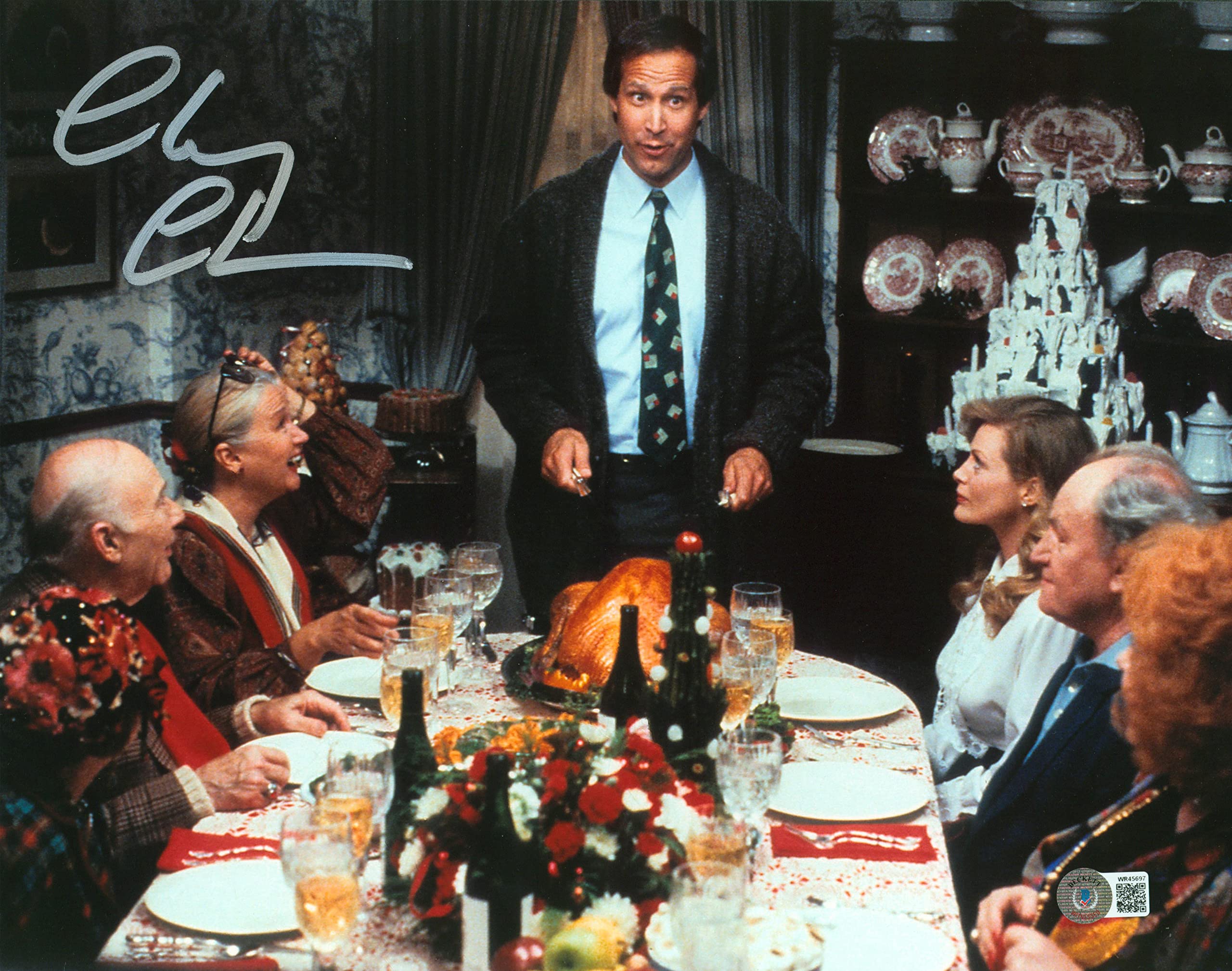 Chevy Chase Christmas Vacation Signed 11x14 Horizontal Photo w/ Silver Sig BAS