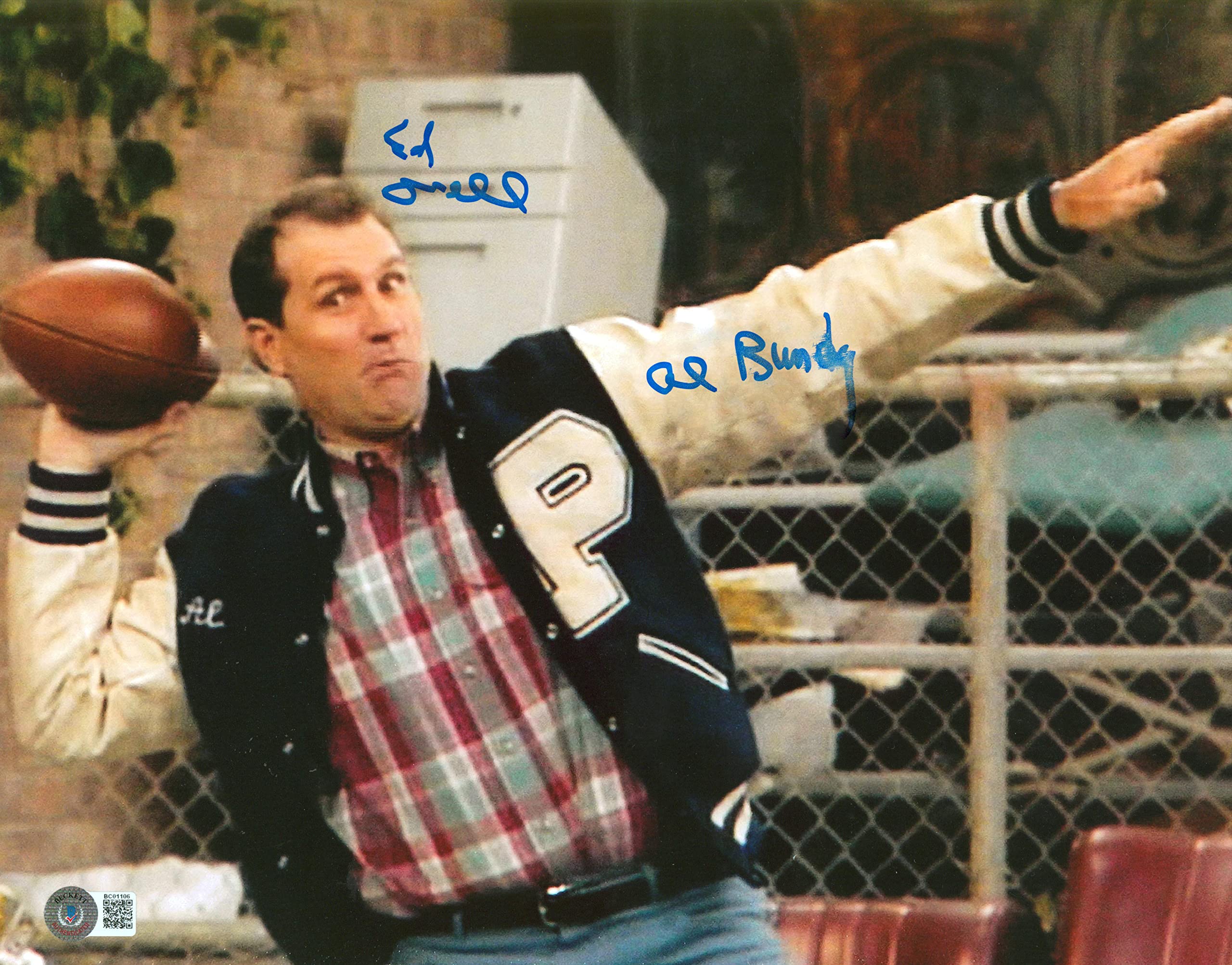 Ed O'Neil Married With Children "Al Bundy" Signed 11x14 Photo BAS #BC01106
