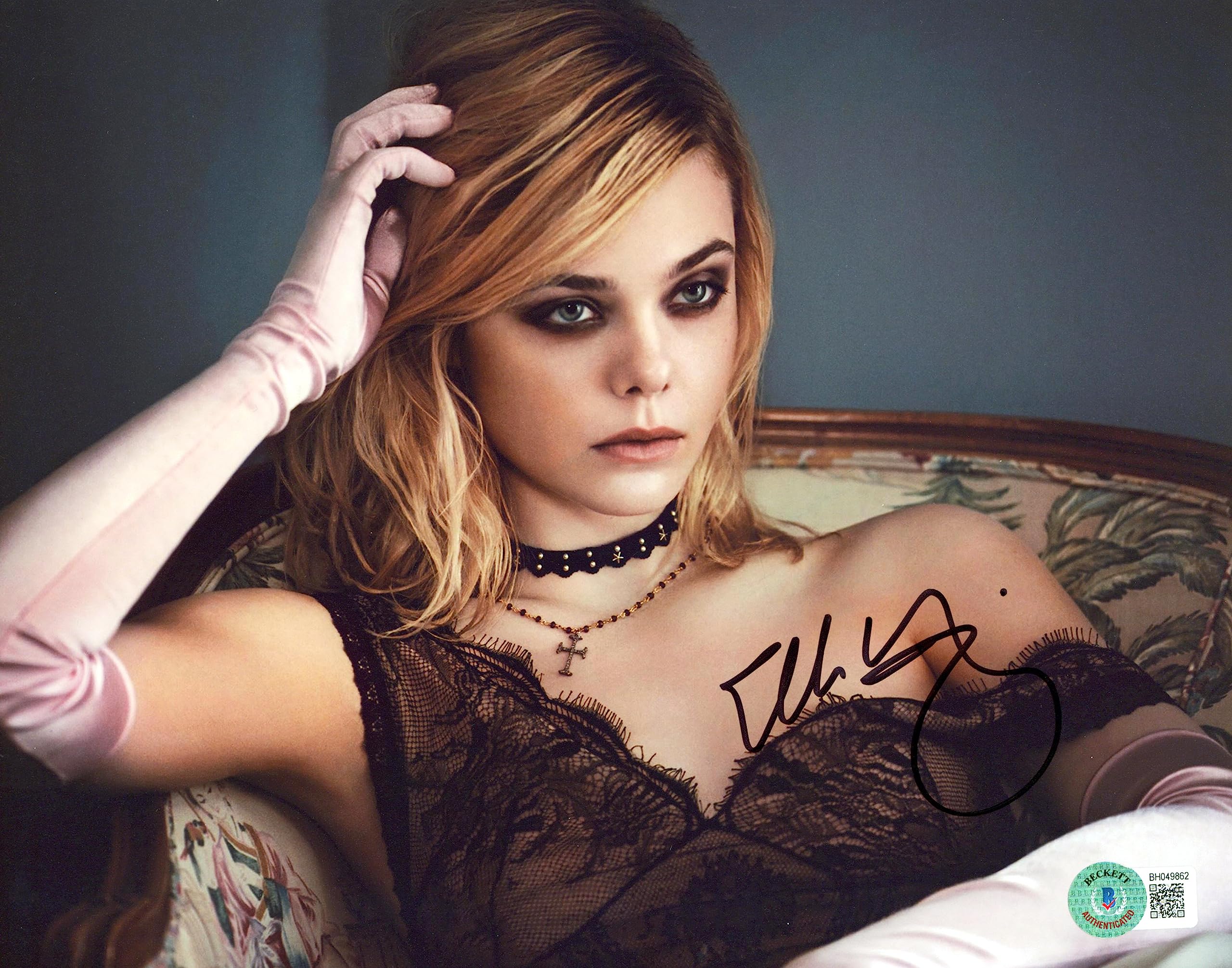 Elle Fanning Maleficent Authentic Signed 8x10 Sexy Photo BAS #BH049862