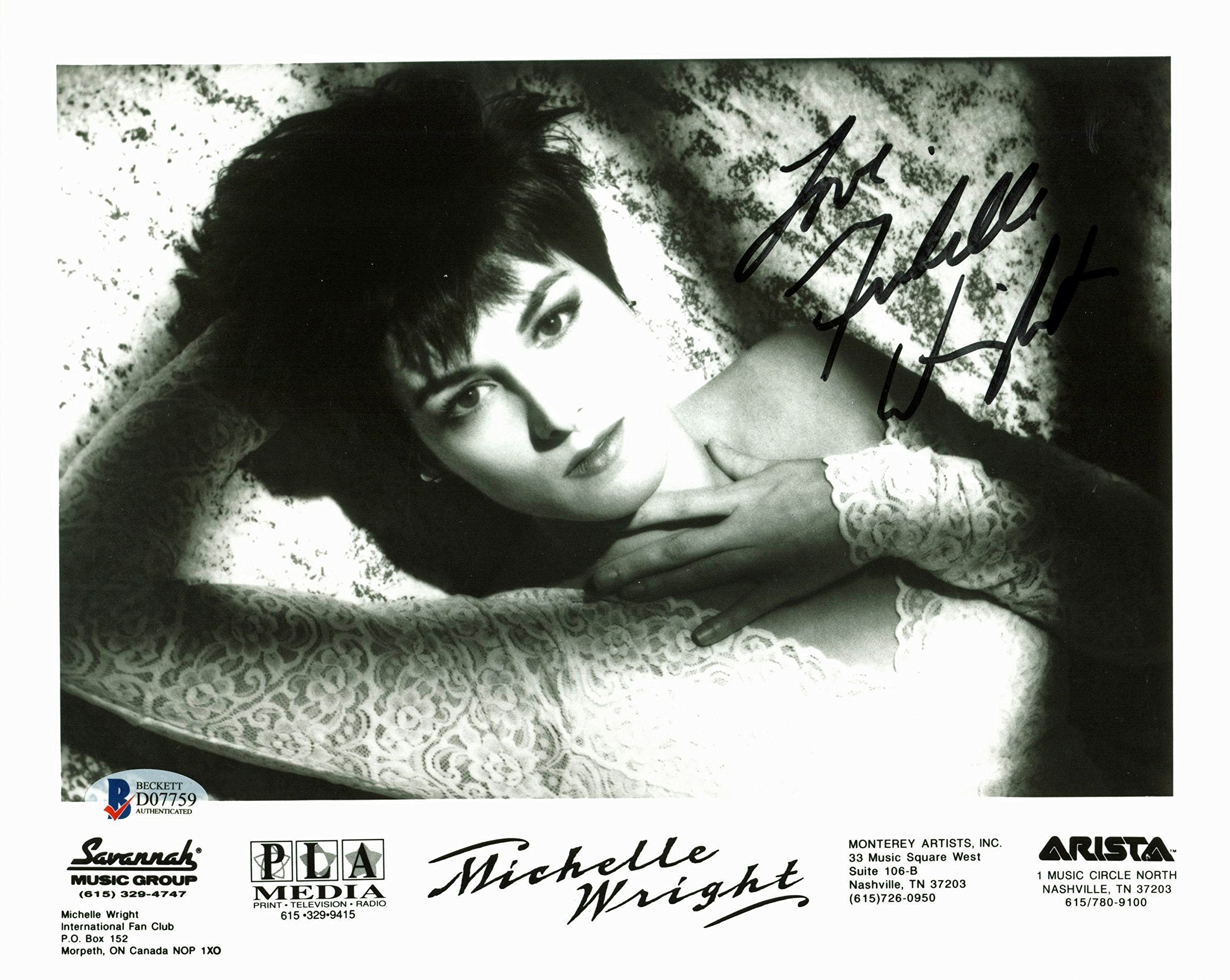Michelle Wright Country Musician Authentic Signed 8x10 Promo Photo BAS #D07759
