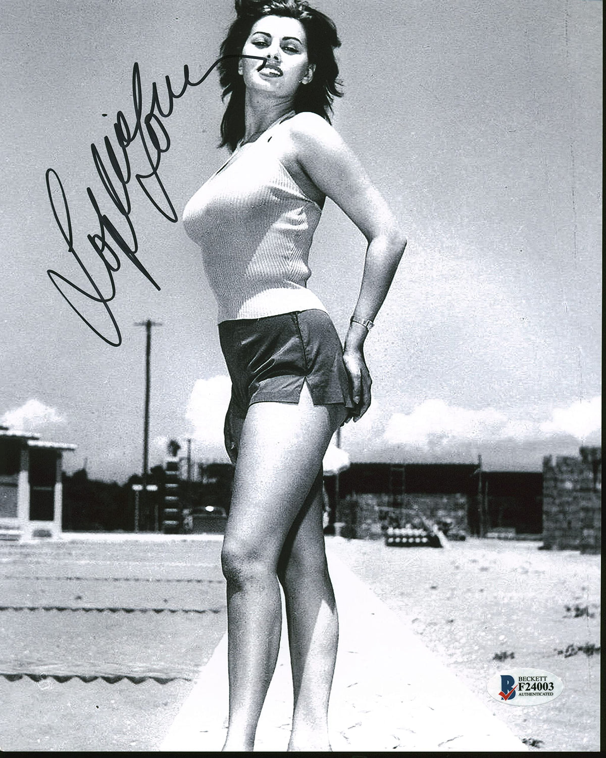 Sophia Loren Authentic Signed 8x10 Sexy Photo Autographed BAS #F24003