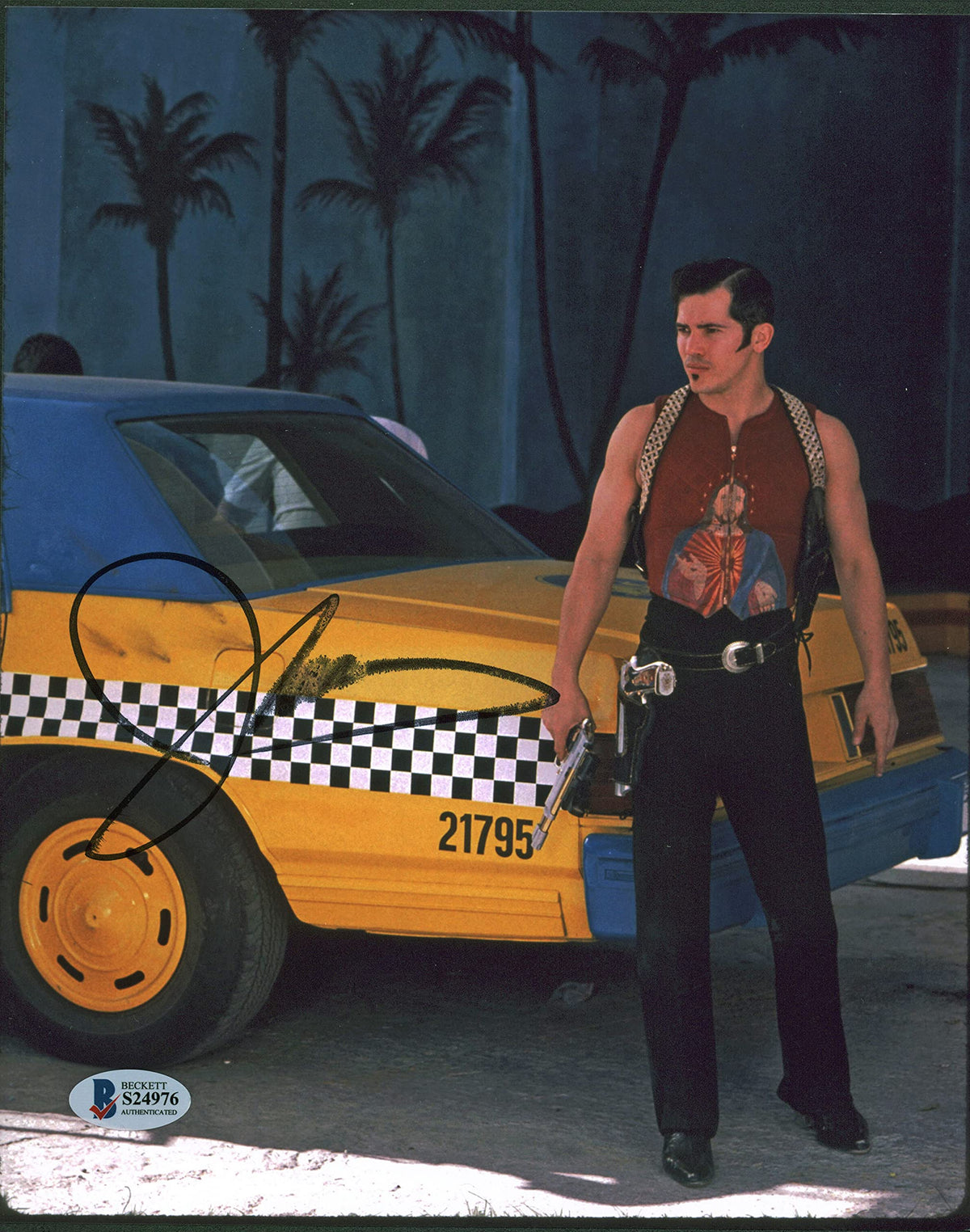 John Leguizamo Romeo + Juliet Authentic Signed 8x10 Photo BAS #S24976