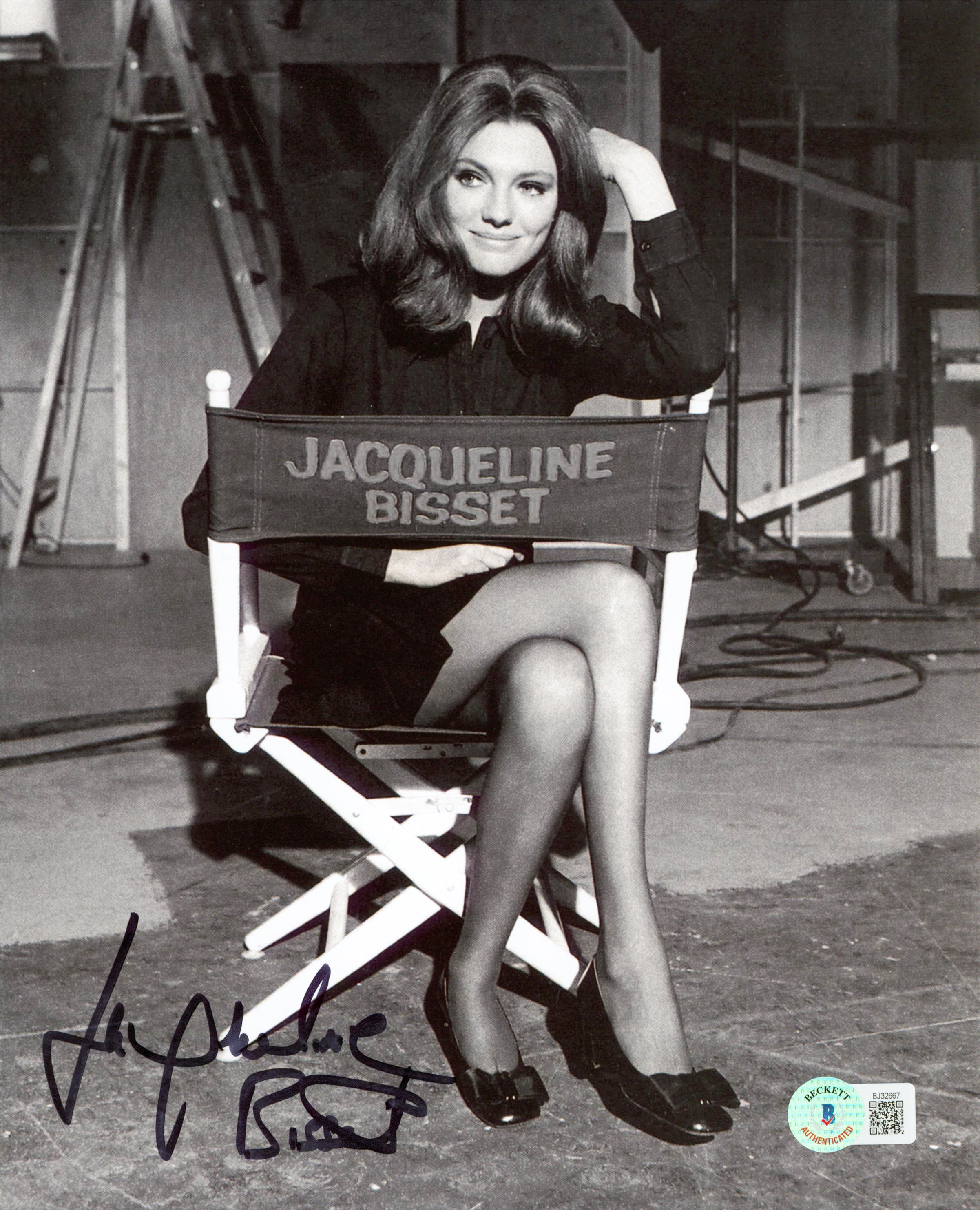 Jacqueline Bisset The Deep Signed 8x10 Black & White Photo BAS #BJ32667