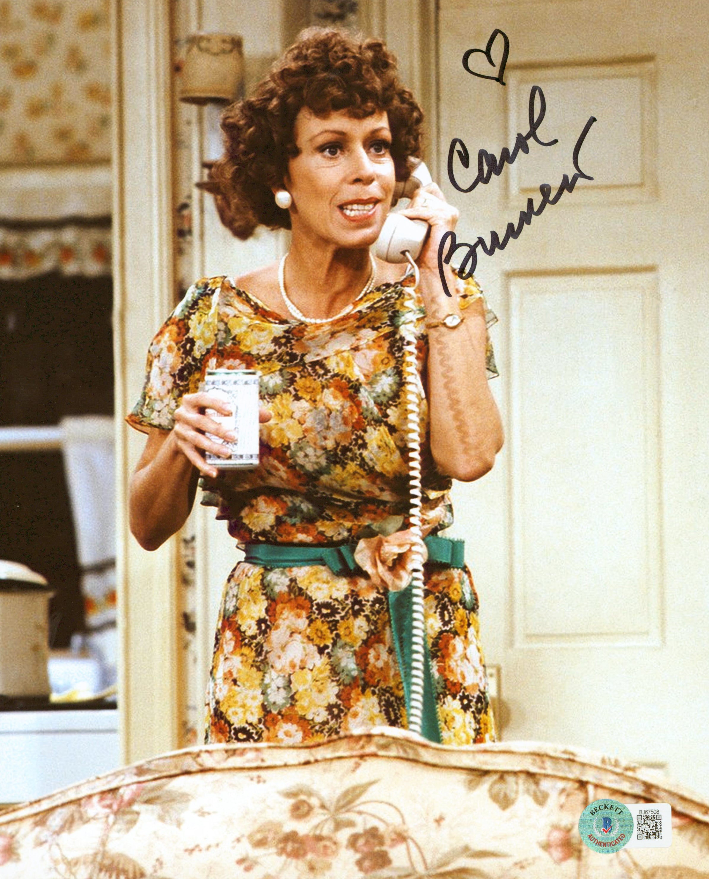 Carol Burnett Authentic Signed 8x10 Photo Autographed BAS #BJ67508