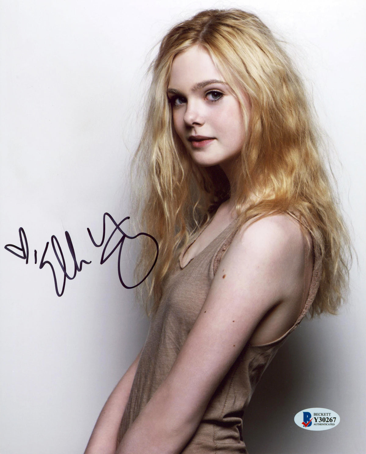 Elle Fanning Maleficent Authentic Signed 8x10 Photo Autographed BAS #Y30267